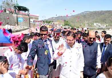 मुख्यमंत्री ने अन्तराष्ट्रीय योग महोत्सव का किया शुभारम्भ  आज विश्व के 180 से अधिक देशों में मनाया जा रहा योग दिवस