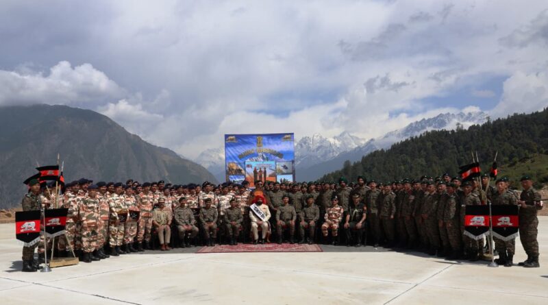 राज्यपाल गुरमीत सिंह ने औली में जवानों को किया सम्मानित: असम रेजिमेंट और ITBP के अदम्य साहस को किया सलाम, बोले- “आप पर पूरे देश को गर्व है”