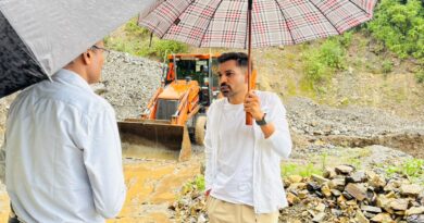 कार्लीगाढ़, सहस्रधारा और सपेरा बस्ती का लिया जायजा, दिए सुरक्षा के सख्त निर्देश