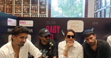देहरादून के दिल में बस गई ‘बेबी डू डाई डू’,  दर्शकों के प्यार के आगे झुकी पूरी स्टार कास्ट