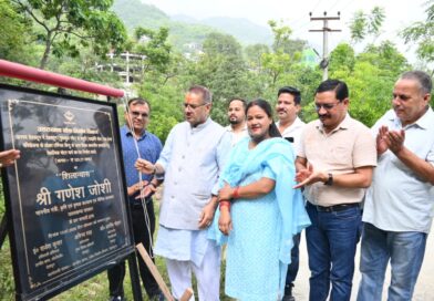 पुरूकुल-मसूरी रोपवे परियोजना की आवासीय क्षेत्र के लिए ₹131.77 लाख की लागत से वैकल्पिक मोटर मार्ग का कैबिनेट मंत्री गणेश जोशी ने किया शिलान्यास