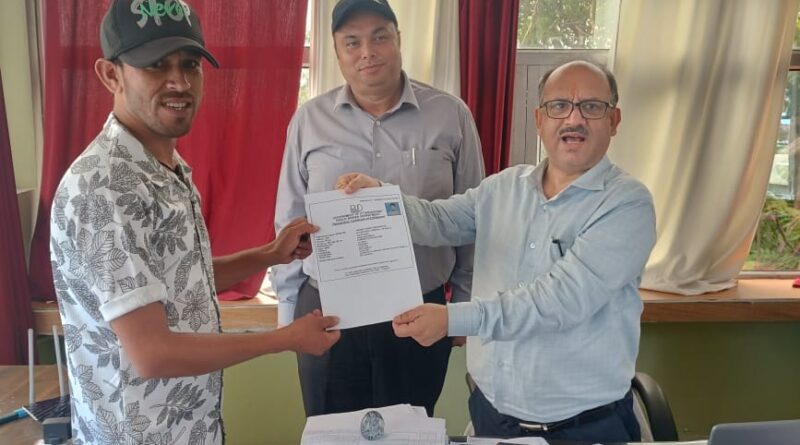 ’‘मुख्यमंत्री के निर्देश पर चार दिन से लंबित ठेकेदारी पंजीकरण का हुआ तत्काल समाधान’‘