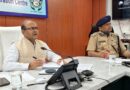 हेली सेवाओं को अलर्ट मोड पर रखने, बंद सड़कें शीघ्र खोलने तथा आवश्यक सेवाओं की तत्काल बहाली सुनिश्चित करने के निर्देश
