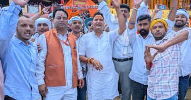 कैबिनेट मंत्री राम सिंह कैड़ा ने माँ बाराही धाम देवीधुरा हर वर्ष की भाती खेली बग्वाल