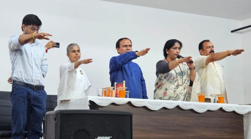 बेटियां उठायेंगी नशे के विरुद्ध मशालः डाॅ. धन सिंह रावत