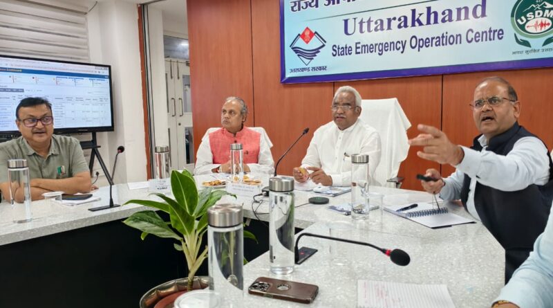 ग्लेशियर झीलों की निगरानी के लिए अत्याधुनिक तकनीक अपनाई जाएगीः मदन कौशिक 
