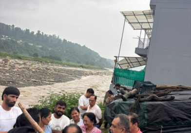 देहरादून में बारिश के बीच प्रशासन अलर्ट, जलभराव वाले क्षेत्रों में QRT तैनात