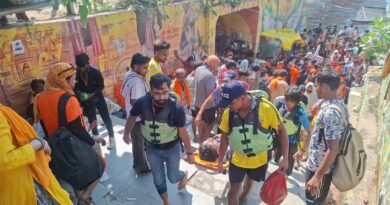 शिव घाट पर स्नान के दौरान कांवड़िया बेहोश, SDRF ने River Ambulance से पहुंचाया मेडिकल कैंप