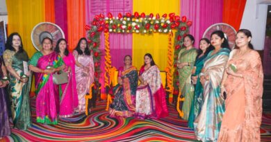 तीज के रंग में रंगी पुलिस लाइन देहरादून, गूंजे लोकगीत और खनकी चूड़ियां,