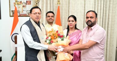 जिला सहकारी बैंक के नवनिर्वाचित पदाधिकारियों ने मुख्यमंत्री  पुष्कर सिंह धामी से की शिष्टाचार भेंट