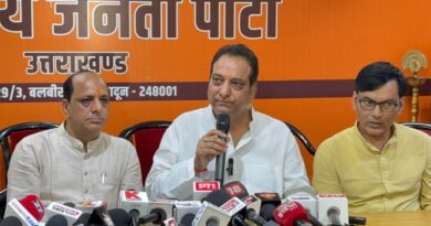 सामने आ रहे घोटाले राजनैतिक भ्रष्टाचार का असली काला चेहरा : चमोली