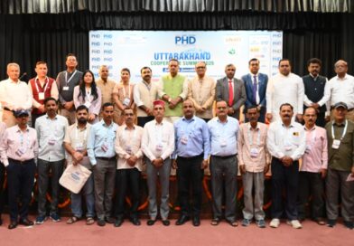 उत्तराखण्ड सहकारिता शिखर सम्मेलन-2026 में प्रतिभाग करते कृषि मंत्री गणेश जोशी