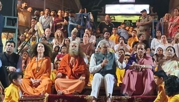 ऋषिकेश पहुंचे जगदीप धनखड़, परमार्थ निकेतन में की संतों से भेंट