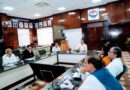 विकास परियोजनाओं की बाधाओं को दूर करने के लिए विभागीय समन्वय एवं समयबद्ध कार्यवाही पर जोर- सचिव लोनिवि